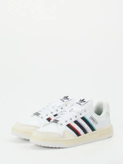 Adidas – Sneaker aus Synthetik in Weiß Multicolor
