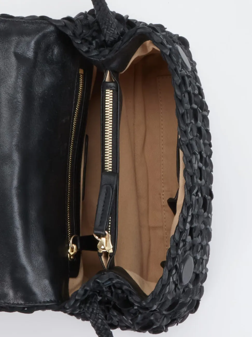 Allan K – Schultertasche aus Flechtleder schwarz