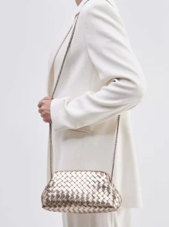 Allan K – Schultertasche aus Flechtleder champagnergold