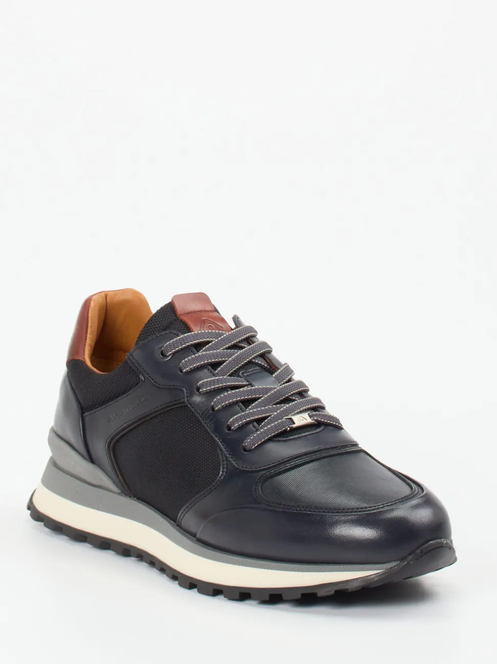 Ambitious – Retro-Sneaker aus Kalbleder und Mesh dunkelblau