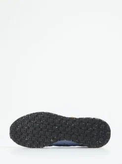 Ambitious – Retro-Sneaker aus Veloursleder hellblau