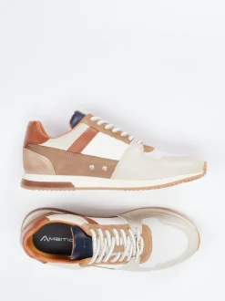 Ambitious – Retro-Sneaker aus Lammleder Beige