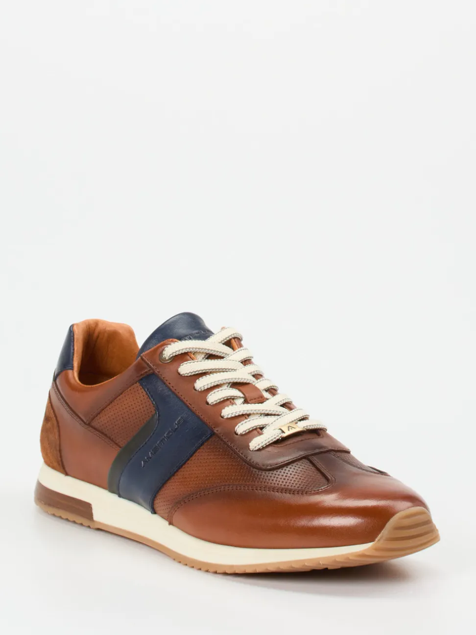 Ambitious – Sneaker aus Kalbleder in Cognac