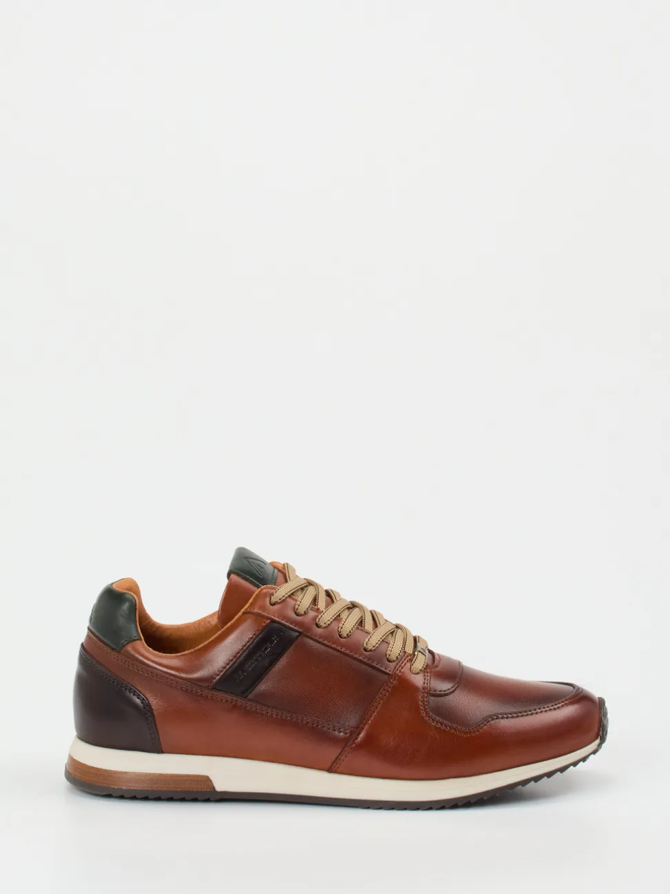 Ambitious – Sneaker aus Kalbleder in Cognacbraun