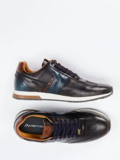 Ambitious – Sneaker aus Kalbleder in Dunkelbraun
