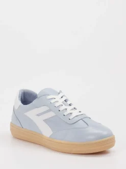 Andrea Conti – Sneaker aus Kalbleder in Hellblau