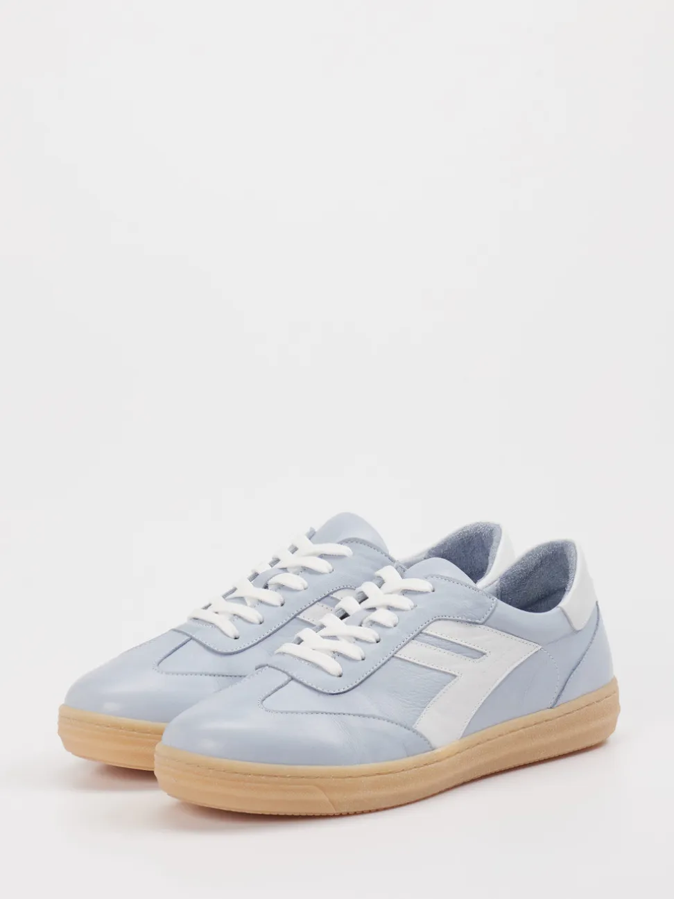 Andrea Conti – Sneaker aus Kalbleder in Hellblau