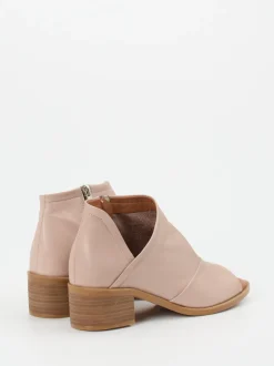 Andrea Conti – Stiefelette aus Kalbleder Rosébeige