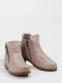 Andrea Conti – Stiefeletten aus Kalbleder in Altrosé