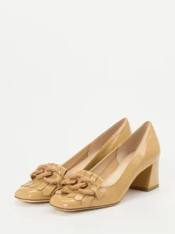 Andrea Puccini – Blockabsatz-Pumps aus Lackleder Honiggelb