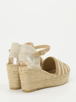 Andrea Puccini – Keilsandaletten aus Textil in Beige