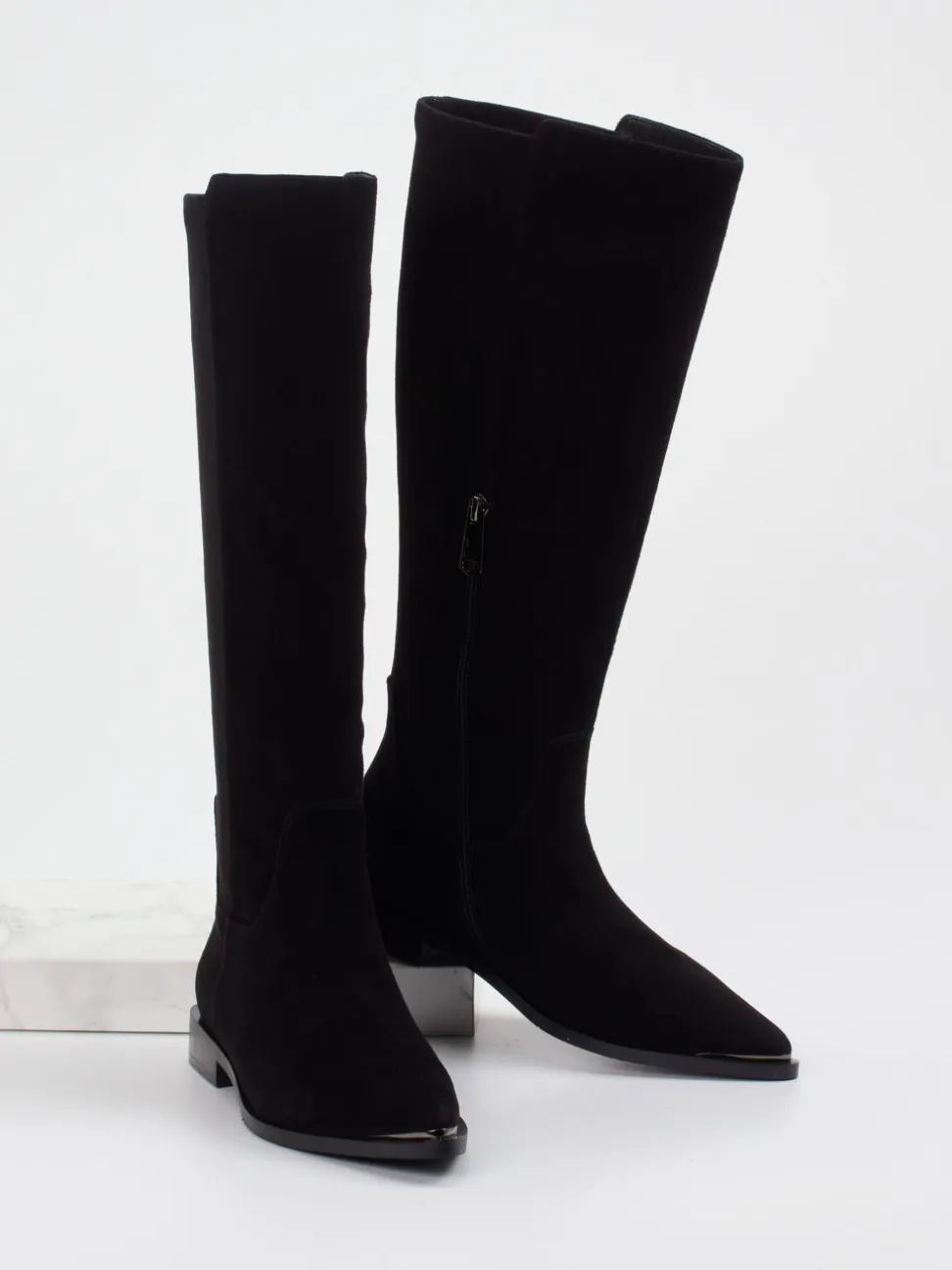 Andrea Puccini – kniehohe Stiefel aus Veloursleder schwarz