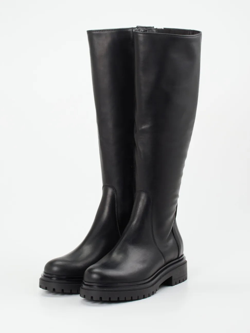 Andrea Puccini – Kniehohe Boots aus Kalbleder schwarz