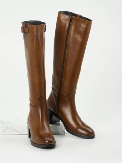 Andrea Puccini – Kniestiefel aus Kalbleder cognacbraun