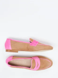 Andrea Puccini – Loafer aus Veloursleder cognac