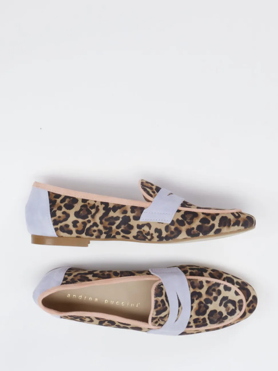 Andrea Puccini – Loafer aus Veloursleder mit Leoprint