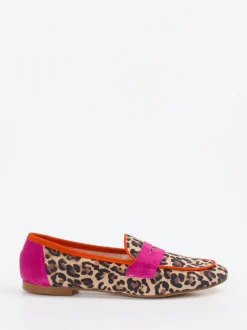 Andrea Puccini – Loafer aus Veloursleder mit Leoprint