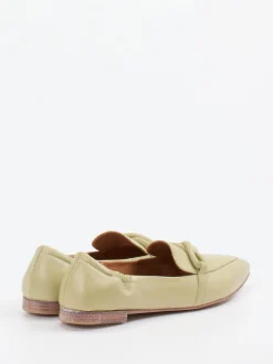 Andrea Puccini – Loafer aus Lammleder in Pastellgrün