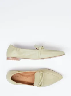 Andrea Puccini – Loafer aus Lammleder in Pastellgrün