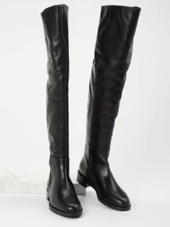 Andrea Puccini – Overknee-Stiefel aus Kalbleder schwarz