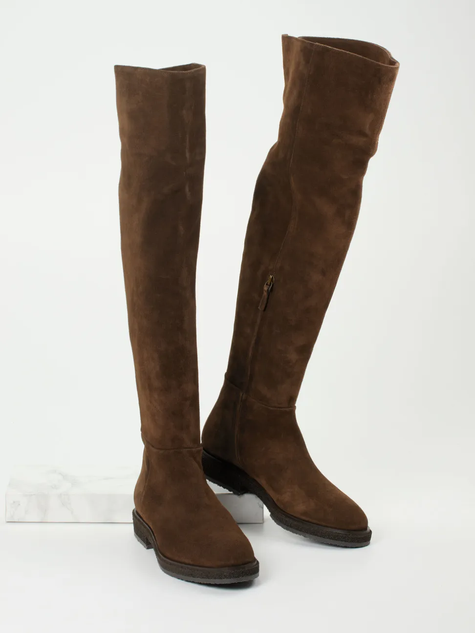 Andrea Puccini – Overknee-Stiefel aus Veloursleder braun