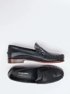 Andrea Puccini – Penny Loafer aus Kalbleder Schwarz
