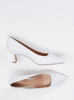 Andrea Puccini – Pumps aus Ziegenleder weiß