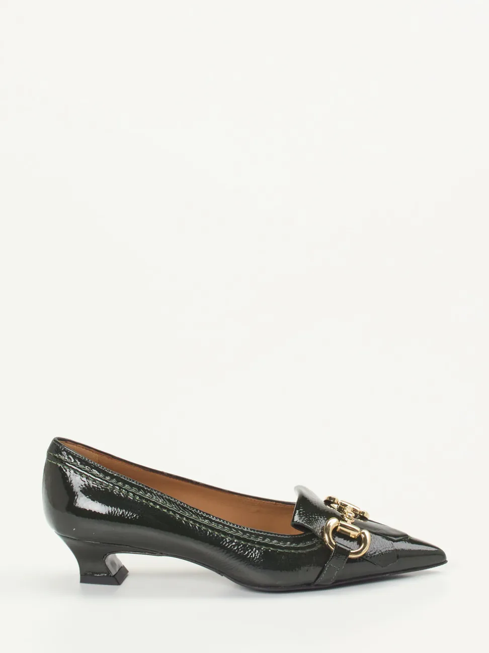 Andrea Puccini – Pumps aus Lackleder in Tannengrün