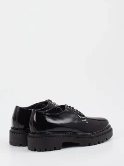 Andrea Puccini – Schnürschuh aus Lackleder Schwarz