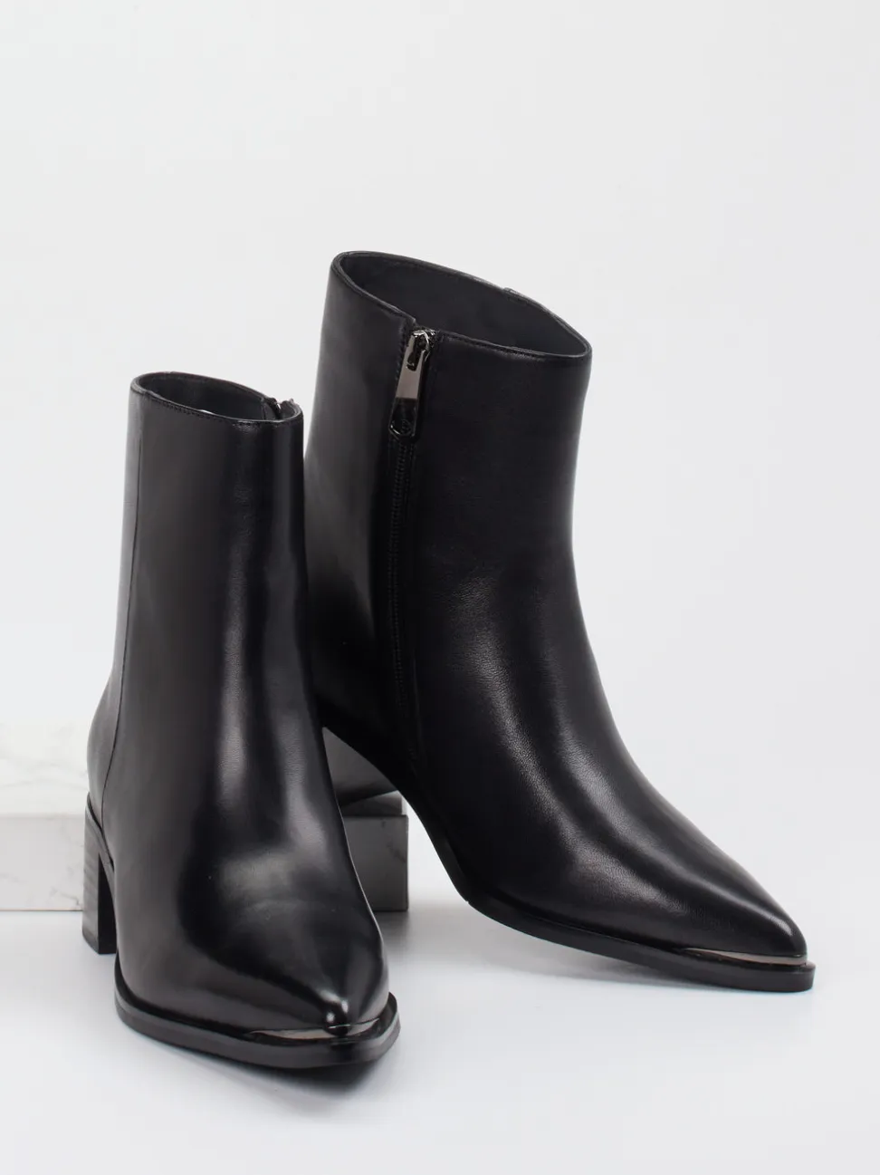 Andrea Puccini – Stiefeletten aus Lammleder Schwarz