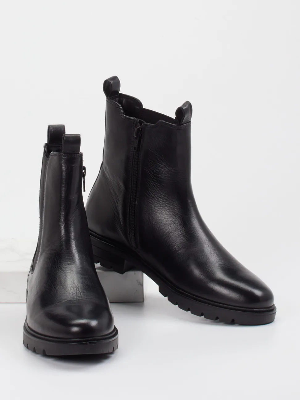 Ara – Chelsea Boots aus Kalbleder schwarz