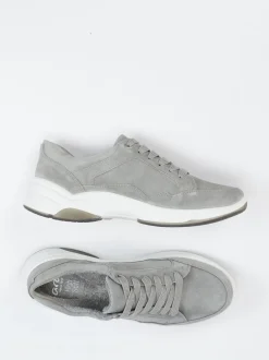 Ara – Komfort-Sneaker aus Veloursleder hellgrau