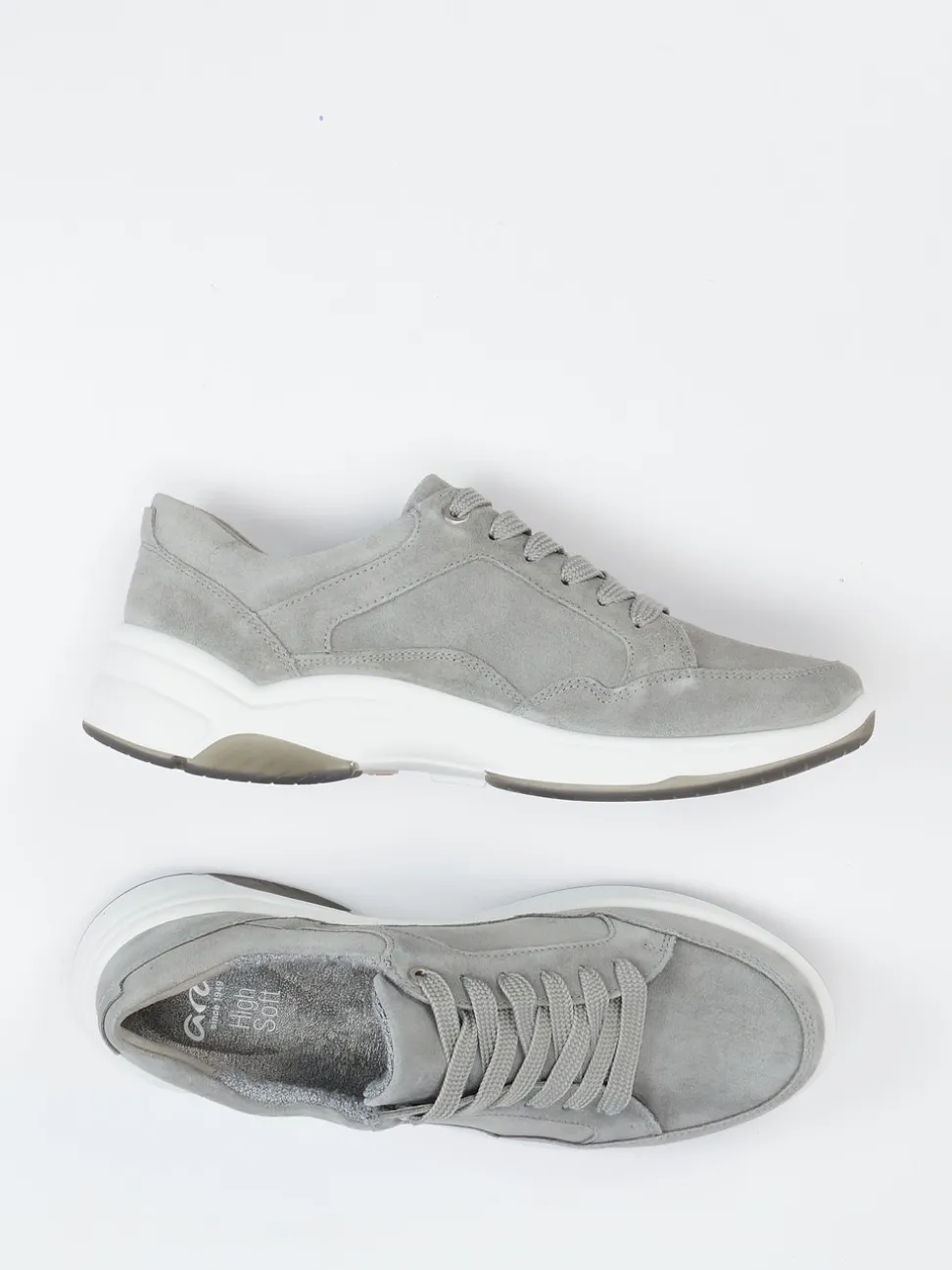 Ara – Komfort-Sneaker aus Veloursleder hellgrau