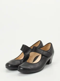 Ara – Mary Janes aus Kalbleder in Schwarz