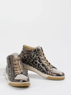 Ara – Mid-Top Sneaker aus geprägtem Leder bronzebraun