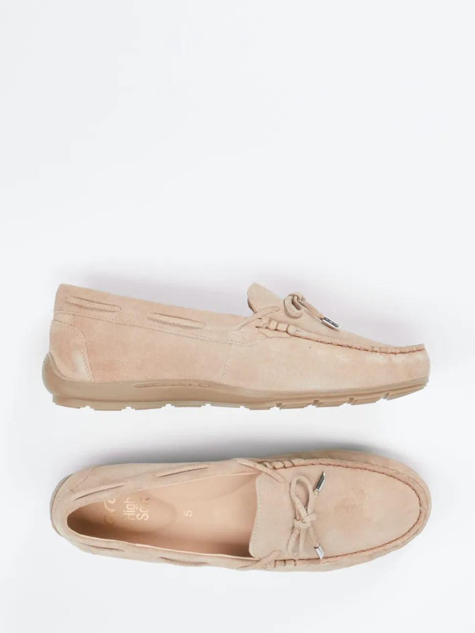 Ara – Mokassin-Slipper aus Veloursleder beige