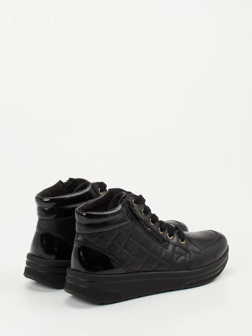 Ara – Schnürboots aus Kalbleder in Schwarz
