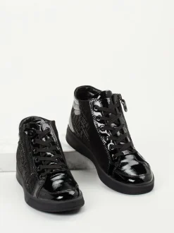 Ara – Schnürstiefelette aus Lackleder Schwarz