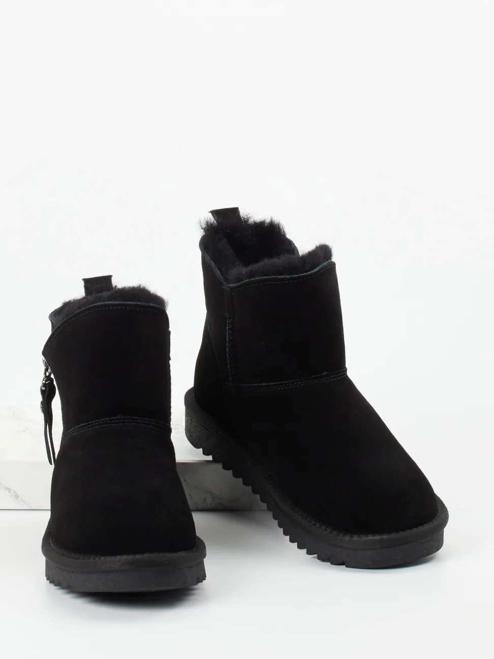 Ara – Stiefelette aus Veloursleder schwarz