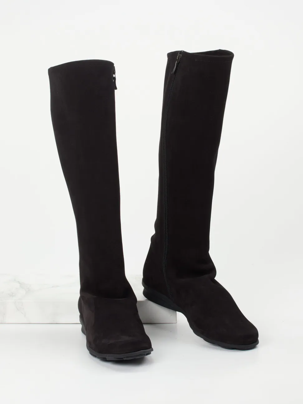 Arche – Kniehohe Stiefel aus Kalbleder schwarz