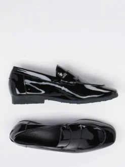 Arche – Loafer aus Lackleder in Schwarz
