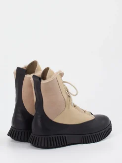 Arche – Schnürboots aus Velours- und Glattleder beige