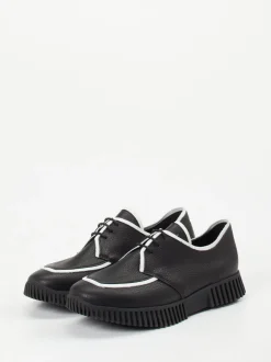 Arche – Schnürschuhe aus Kalbleder Schwarz-Weiß