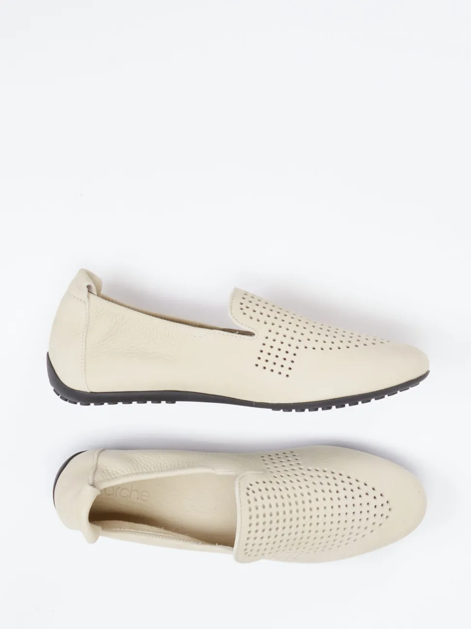 Arche – Slipper aus Nubukleder in Beige