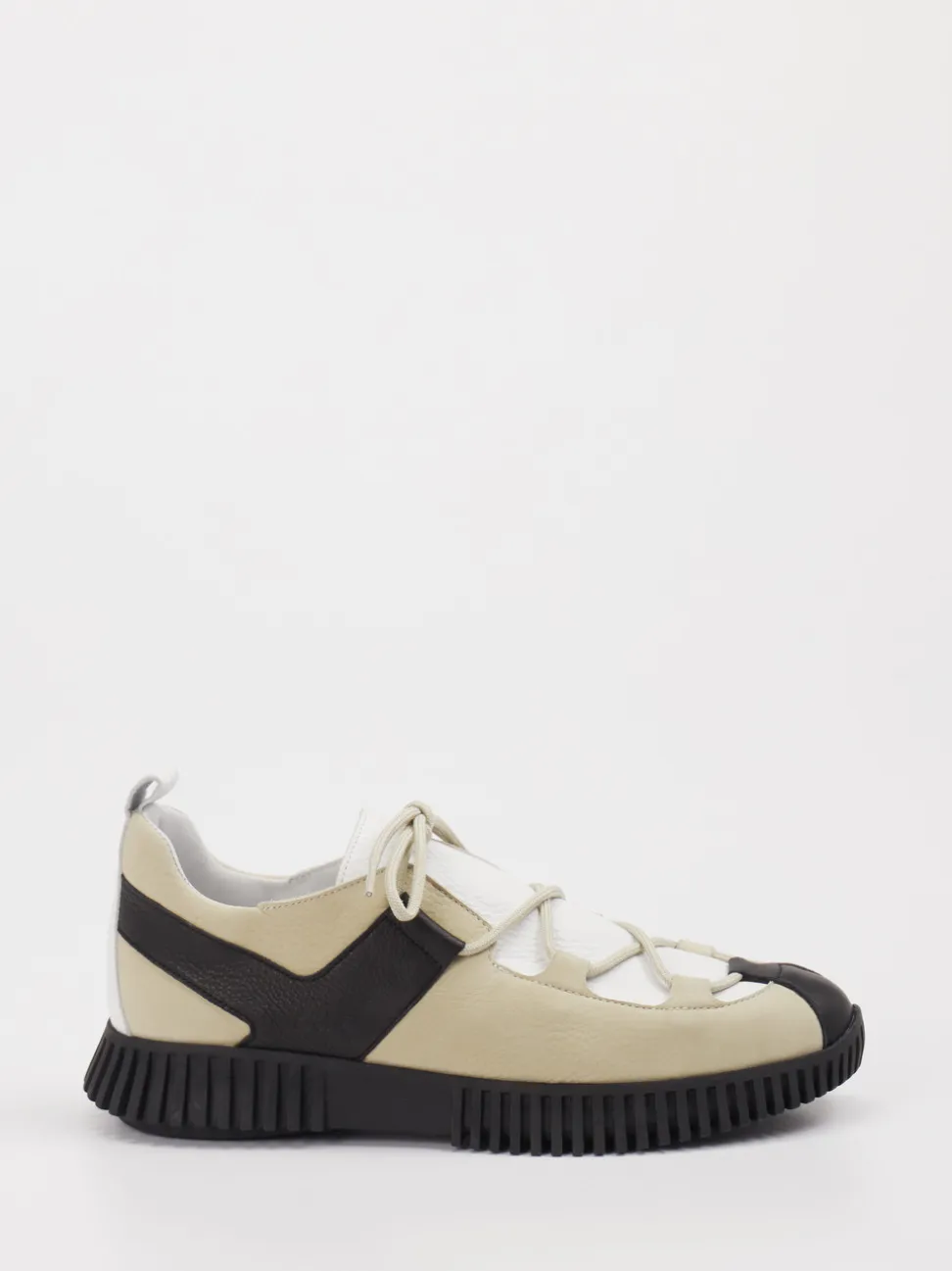 Arche – Sneaker aus Leder in Beige mit Gummisohle