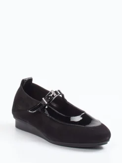 Arche – Spangenpumps aus Lackleder und Veloursleder Schwarz