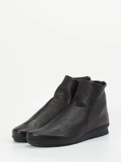 Arche – Stiefeletten aus Elchleder in Schwarz