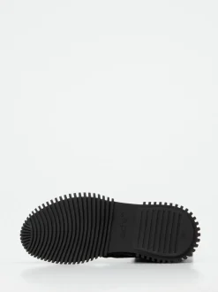 Arche – Stiefeletten aus Lackleder Schwarz
