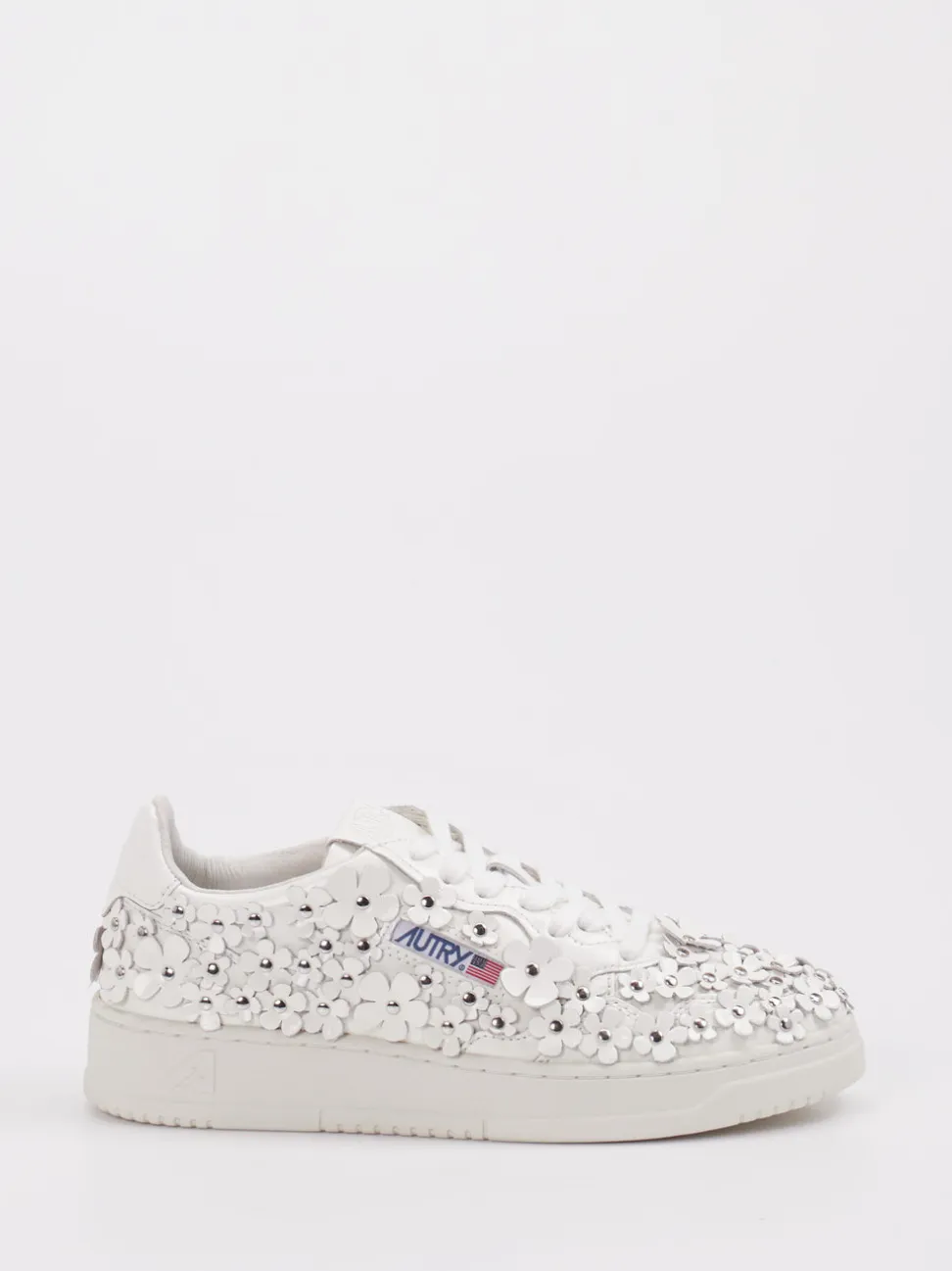 Autry – Low-Top Sneaker aus Lackleder Offwhite
