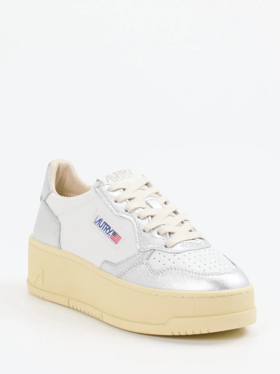 Autry – Plateau-Sneaker aus Leder in Weiß